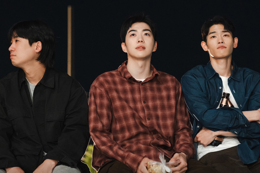 Happy Anding Follows Comedians Seeking New Paths After Decade