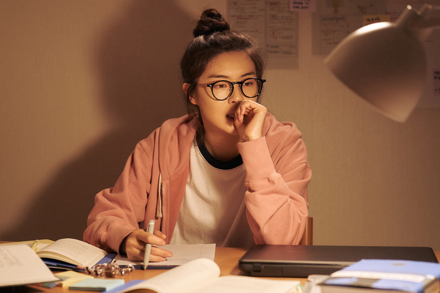 Lee Sun Bin Steps Into High-Pressure CSAT World in Upcoming Comedy